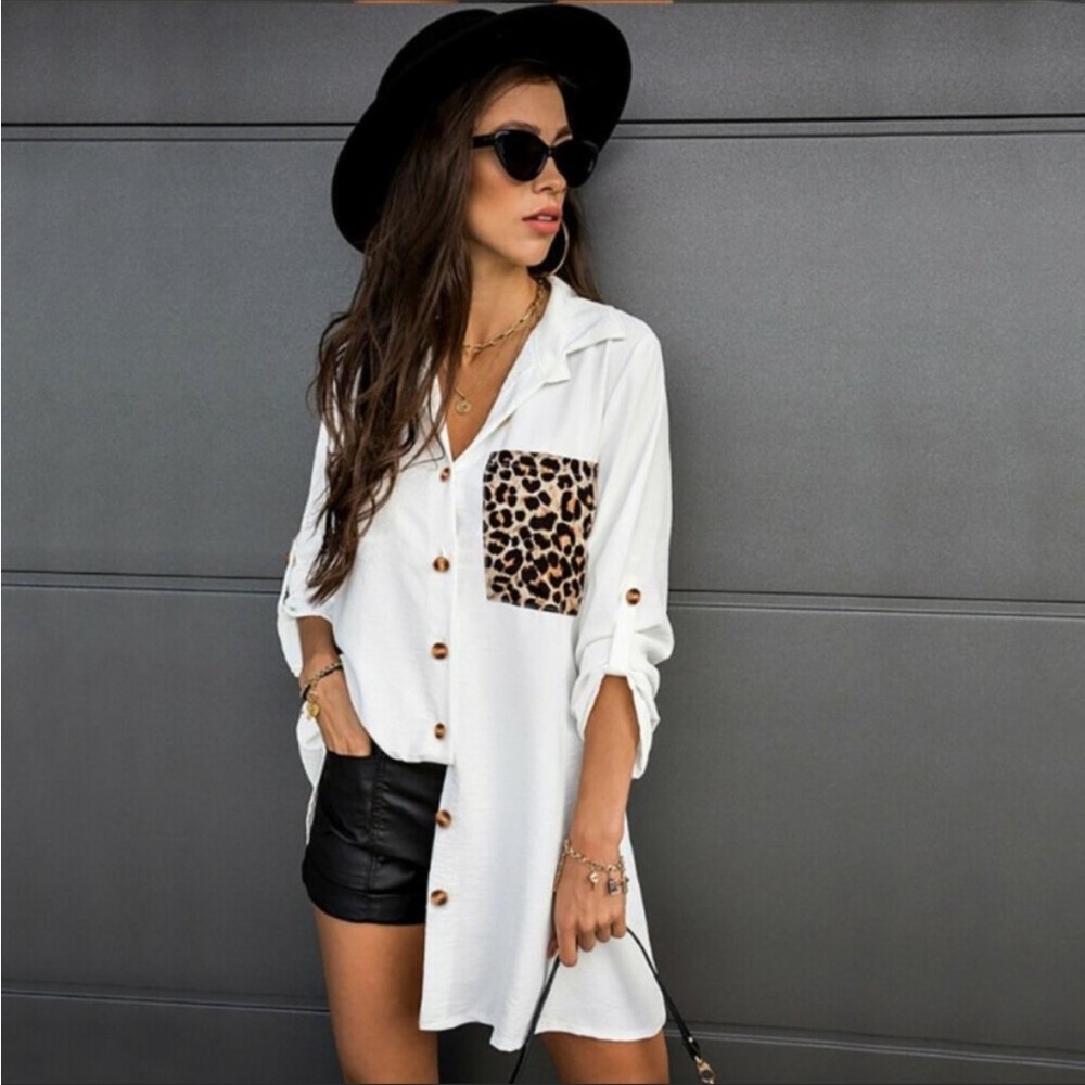 BNWT Cheetah Pocket Blouse, White - Picture 2 of 3